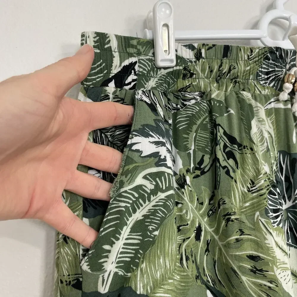 High Rise Tropical Palm Leaf Print Shorts Elastic Waist Green White Large